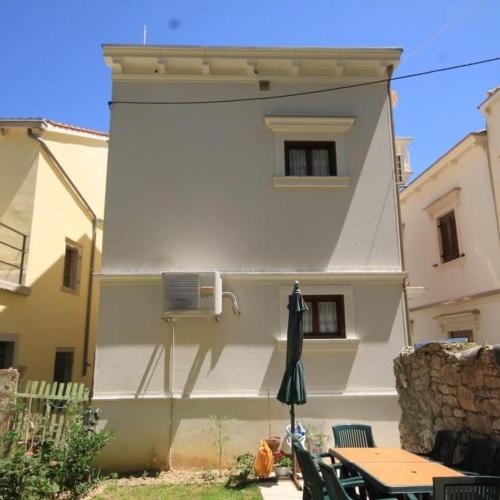 Apartments with WiFi Susak, Losinj - 8047