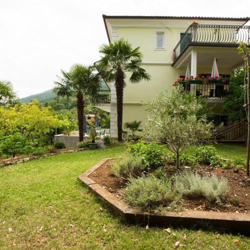 Apartments by the sea Lovran, Opatija - 7837