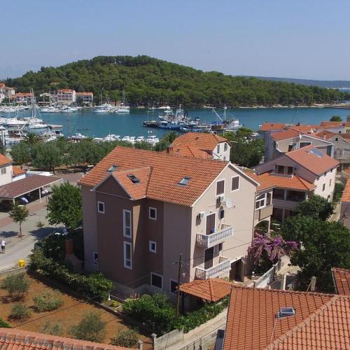 Apartments by the sea Kukljica, Ugljan - 8253