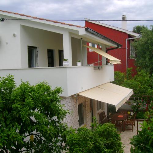 Apartmani A1 Marina, Okrug Gornji