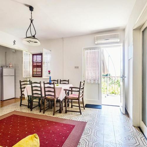 Apartments by the sea Seget Vranjica, Trogir - 1038