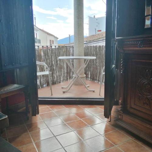 Apartment with 2 bedrooms in San Martin de Valdeiglesias with wonderful mountain view and furnished 