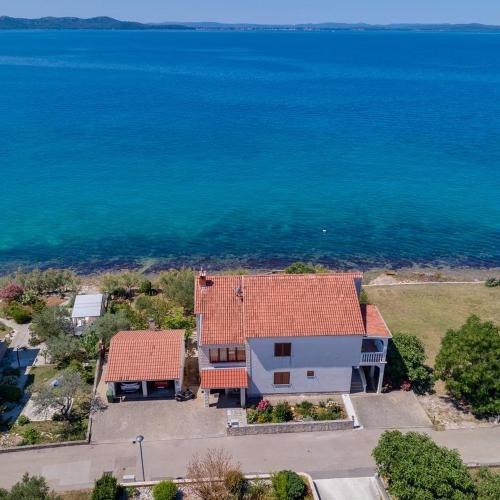 Family friendly seaside apartments Kozino, Zadar - 5756