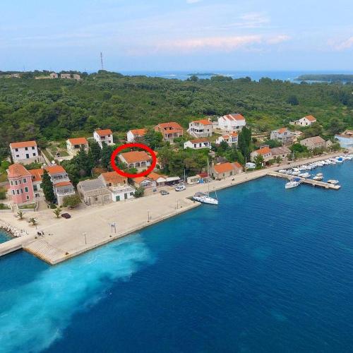 Apartments by the sea Molat - 18433