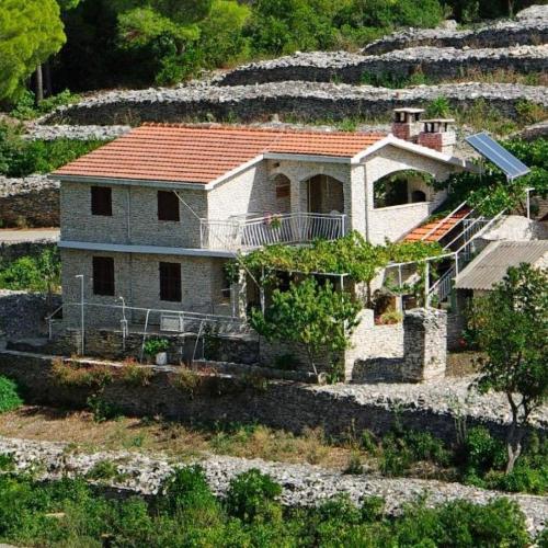 Apartments Ante S - close to the sea