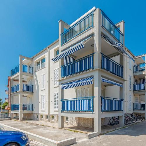 Apartment Batana