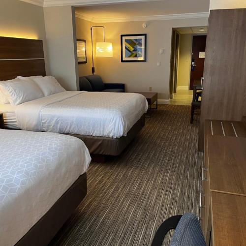 Holiday Inn Express Hotel & Suites Williamsport, an IHG Hotel