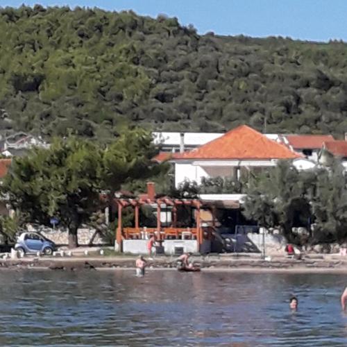 Family friendly seaside apartments Nevidjane, Pasman - 325