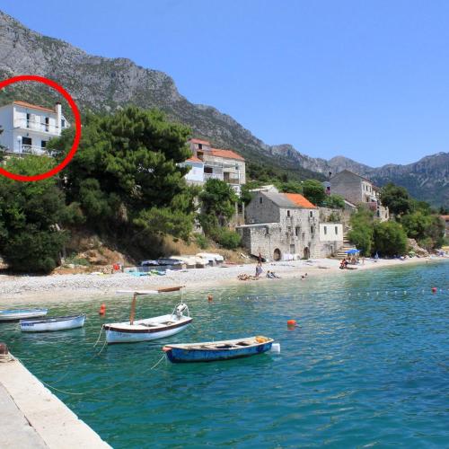 Apartments by the sea Brist, Makarska - 505