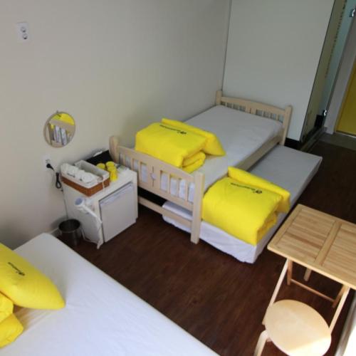 24 Guesthouse Myeongdong Town