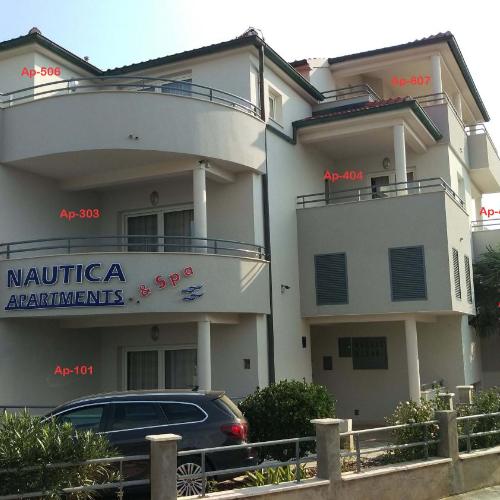 Nautica Apartments