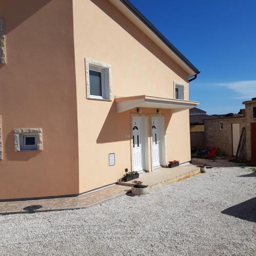 Apartmani Luca