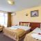 Avenue Hotel