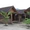 Harry's Ocean House Watukarung Homestay - Kalak