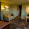Pearlessence Vineyard Inn