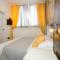 Apartment & Room Split Lea