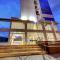 Select Hotel
