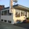 Town & Beach Motel