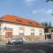 Hotel Karin