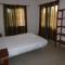 Sarawally Guesthouse - Ampaya