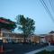 Aashram Hotel by Niagara River