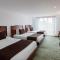 Hotel Embassy Park
