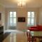 Lusso 5 beds Central Apartment