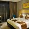 Greens Hotel & Suites
