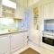 Plaka Elegant Apartment