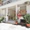 Plaka Elegant Apartment