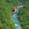 Foto: Waterfall Rafting Center 101/125