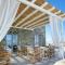 Lithos Luxury Rooms (Adults Only)