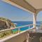 Antikri villas