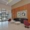 Royal Stays Furnished Apartments - Square One - Mississauga