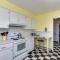 Spindrift Oceanfront Home - The Helm