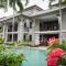 160 Temple Swimout Apt - Port Douglas