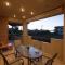 Luxury Maisonette Afro