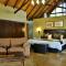 Black Rhino Game Lodge - Pilanesberg