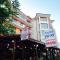 Maverick Hotel