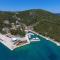 Apartment and rooms Roko