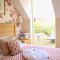 The Library House B&B - 艾恩布里奇