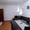 Apartments with parking space Jelsa, Hvar - 5703