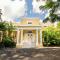 Colleton Great House