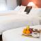 Hotel Leo
