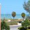 Silver Surf Gulf Beach Resort - Bradenton Beach