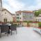 Apartments & Rooms Dujam