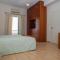 Hotel Saron