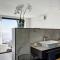 CB-ONE Luxury Stay