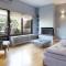 Beautiful Penthouse in Athens with outside jacuzzi