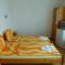 Sunhouse Rooms